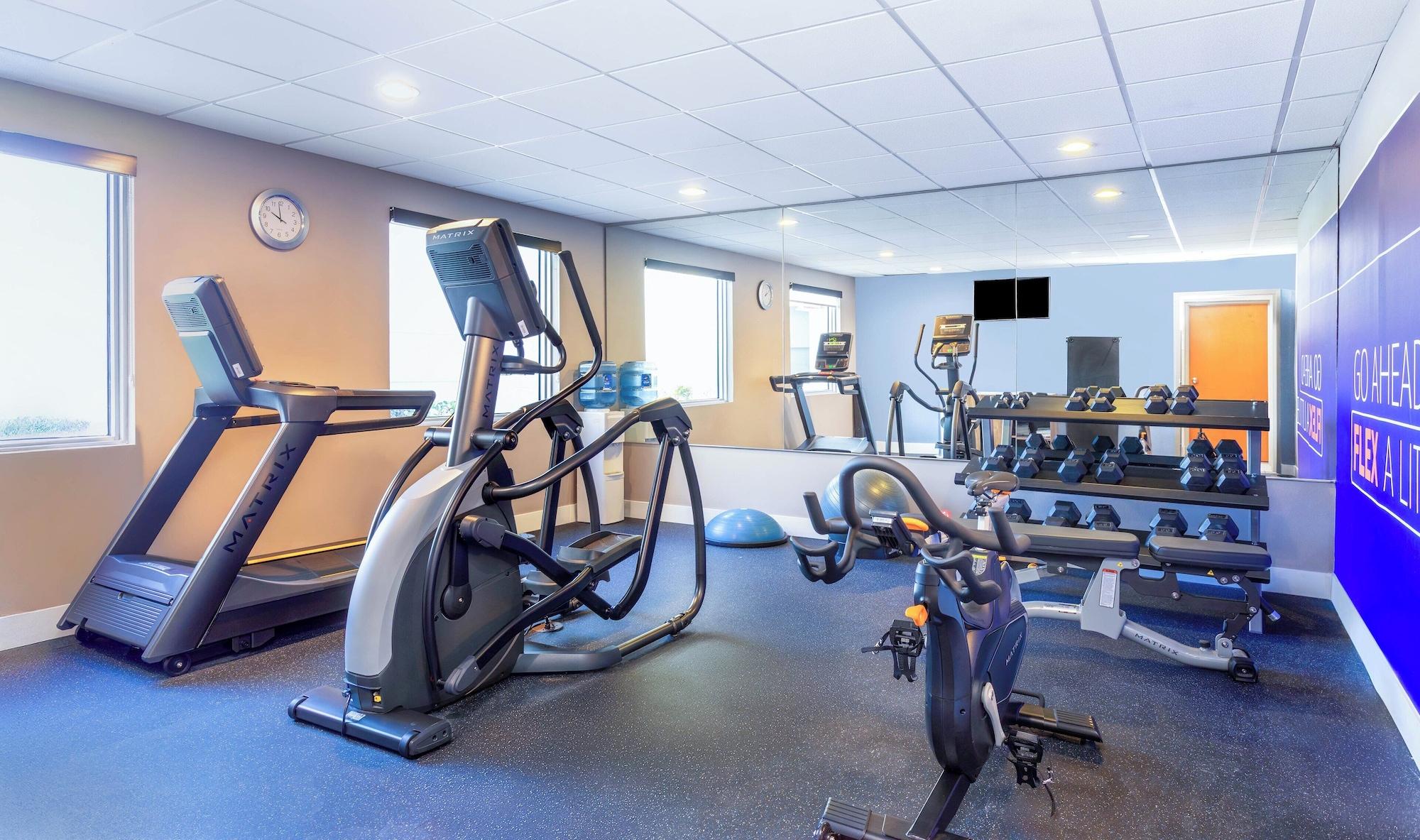 Gimnasio Holiday Inn Express & Suites Lantana by IHG