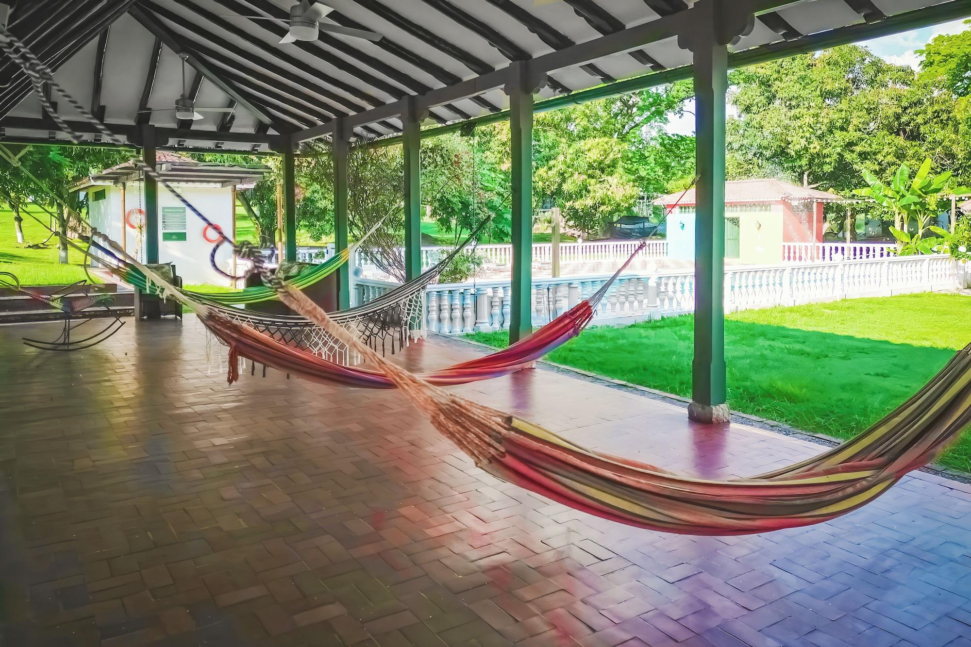 Comodidades del Alojamiento HOJARASCA HOTEL RURAL