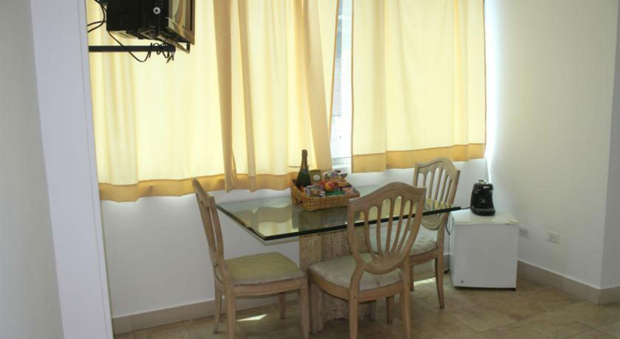 Equipamiento de Habitación Hotel Konfort Inn