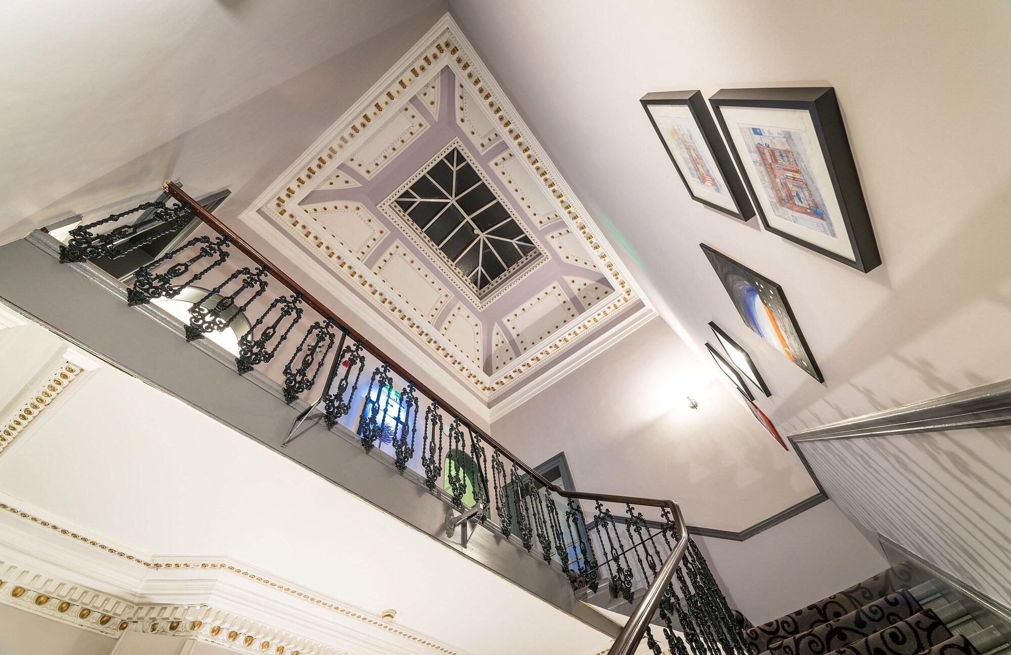 Vista Lobby The Belhaven