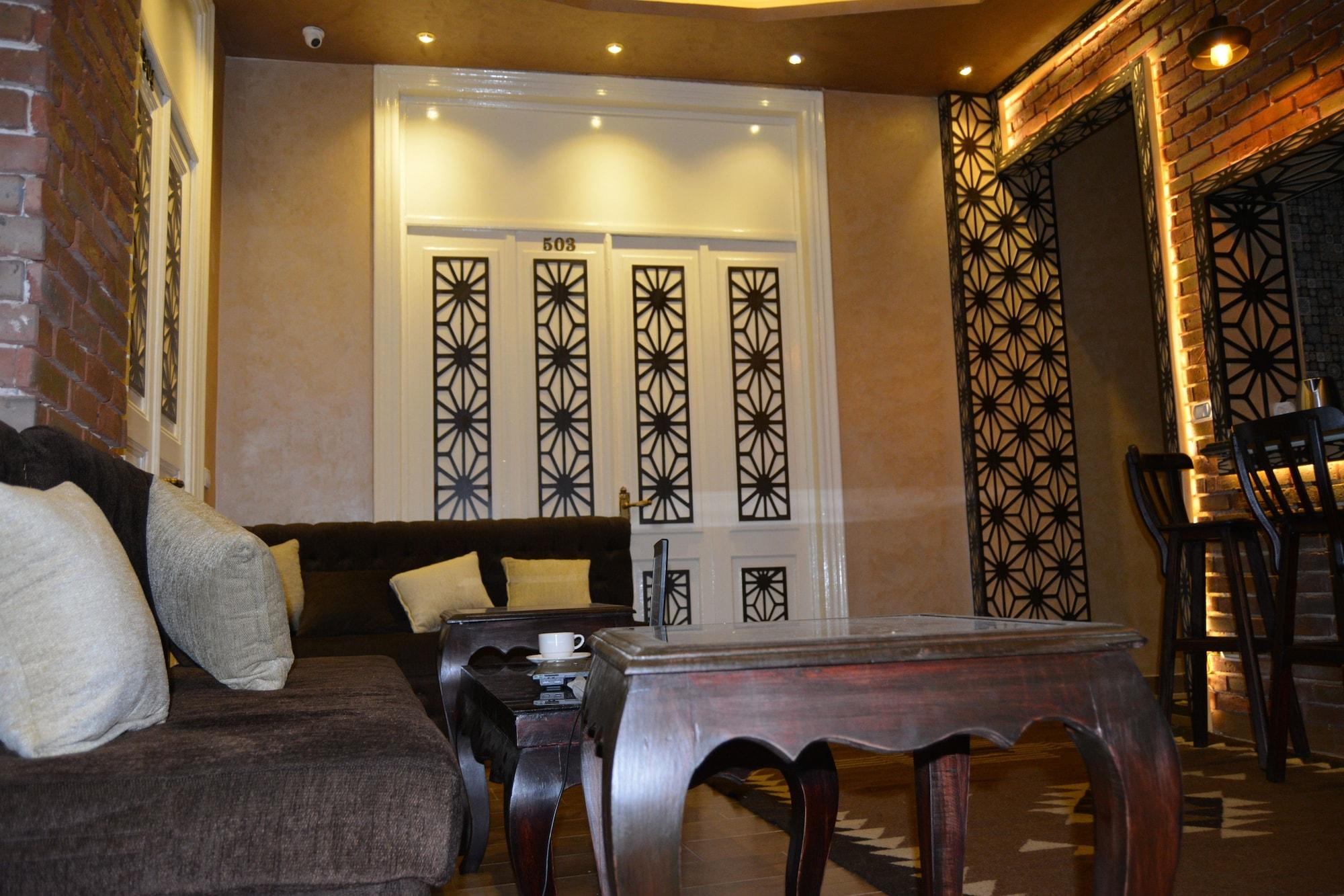 Vista Lobby Heritage Hostel