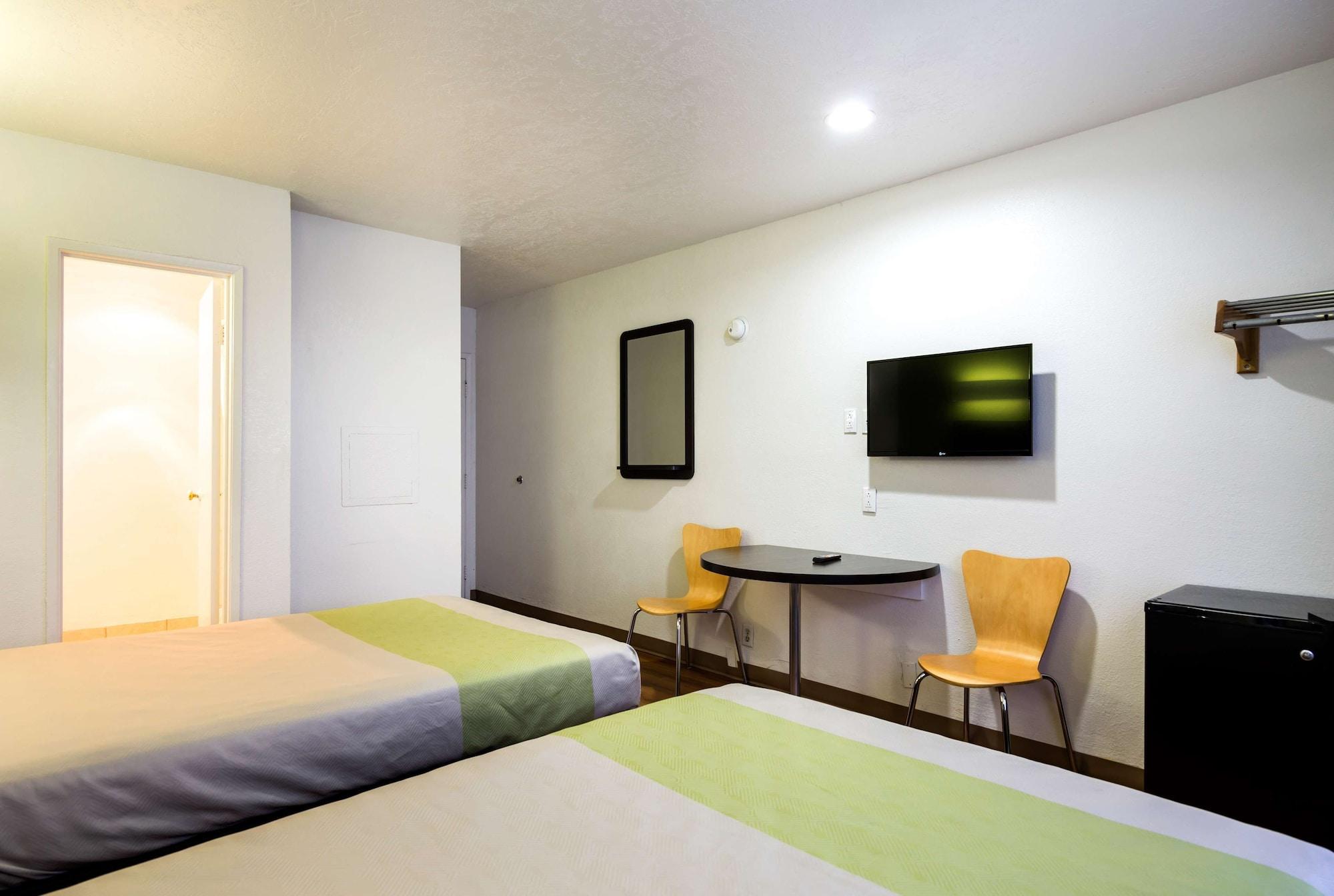 Set de Habitación Motel 6 Santa Fe, NM - Downtown