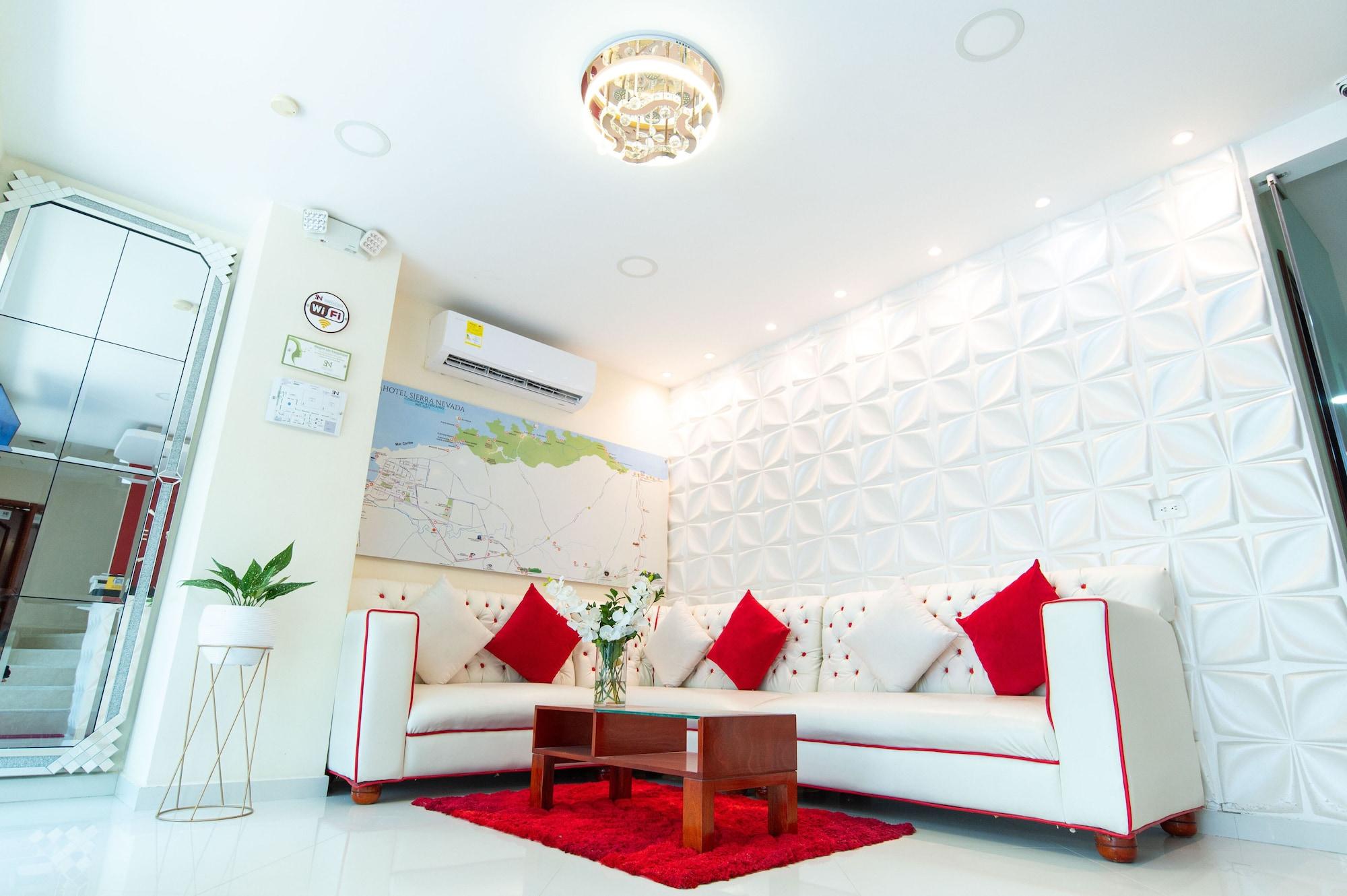 Vista Lobby Hotel Sierra Nevada