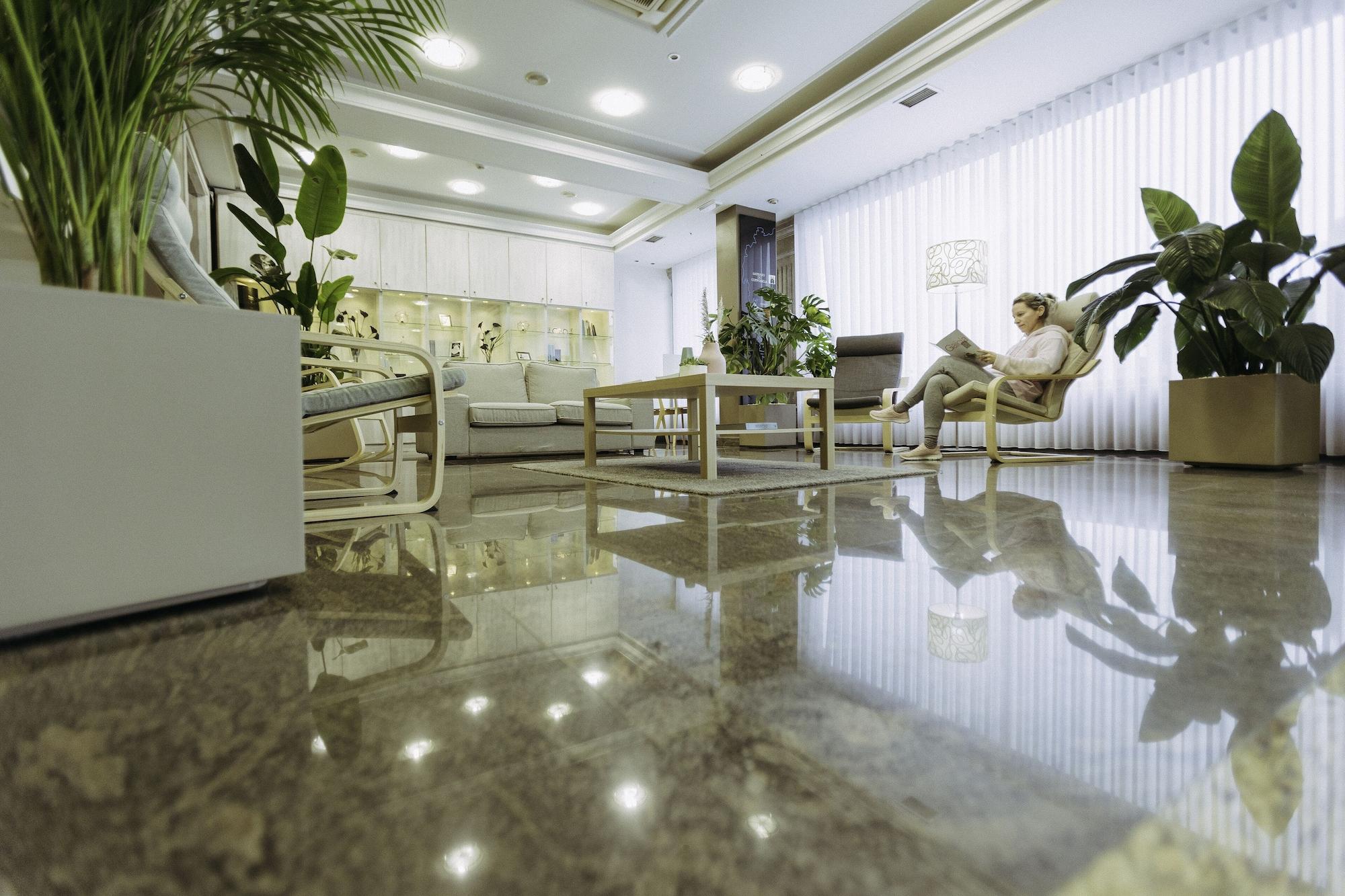 Vista Lobby Hotel Alfonso I