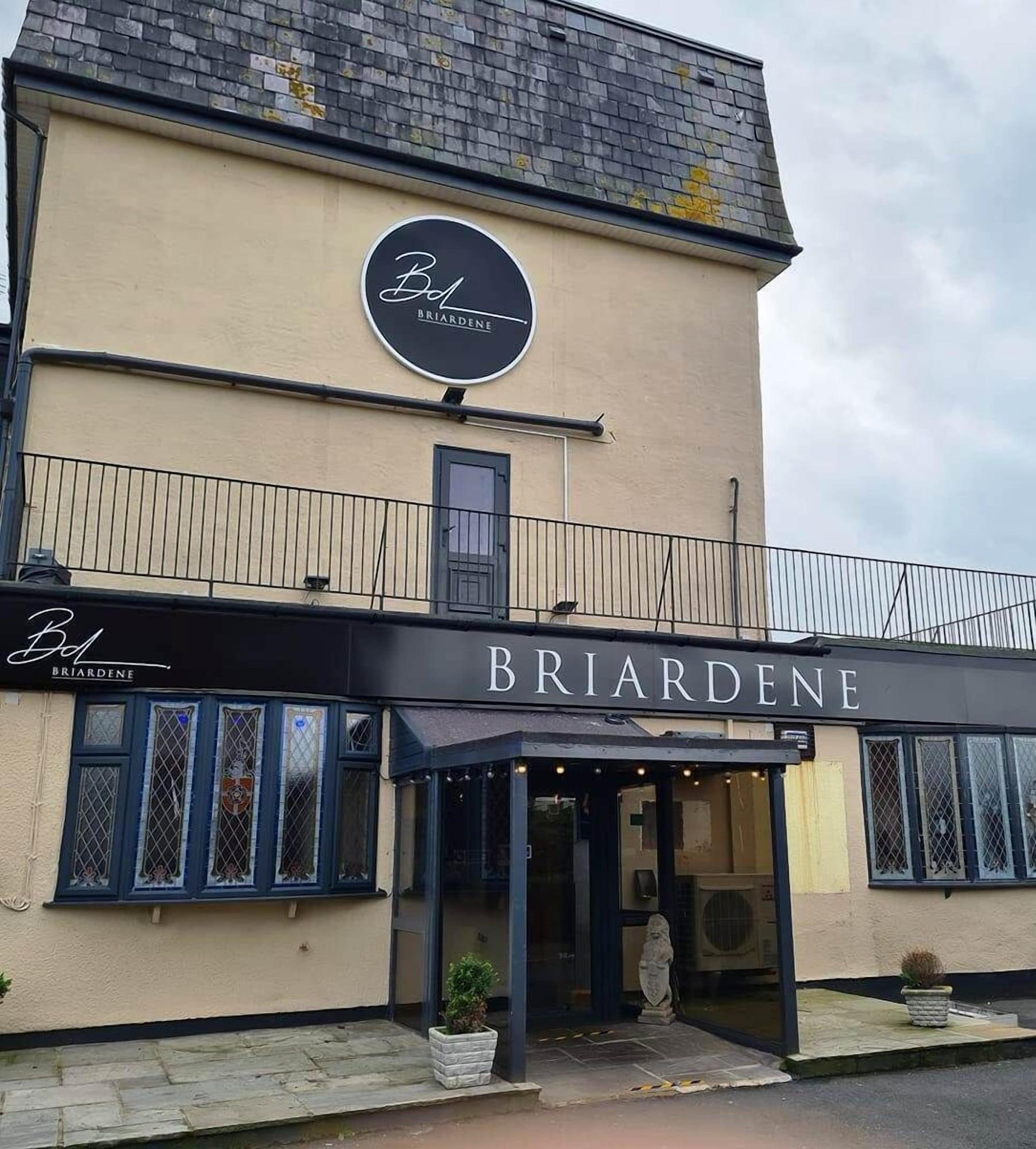 Vista Exterior Briardene Hotel