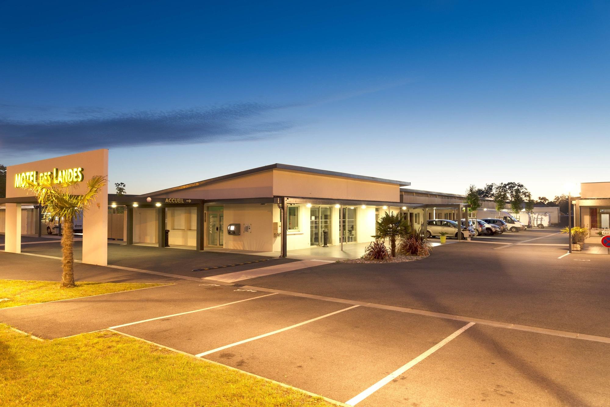 Varios Motel des Landes