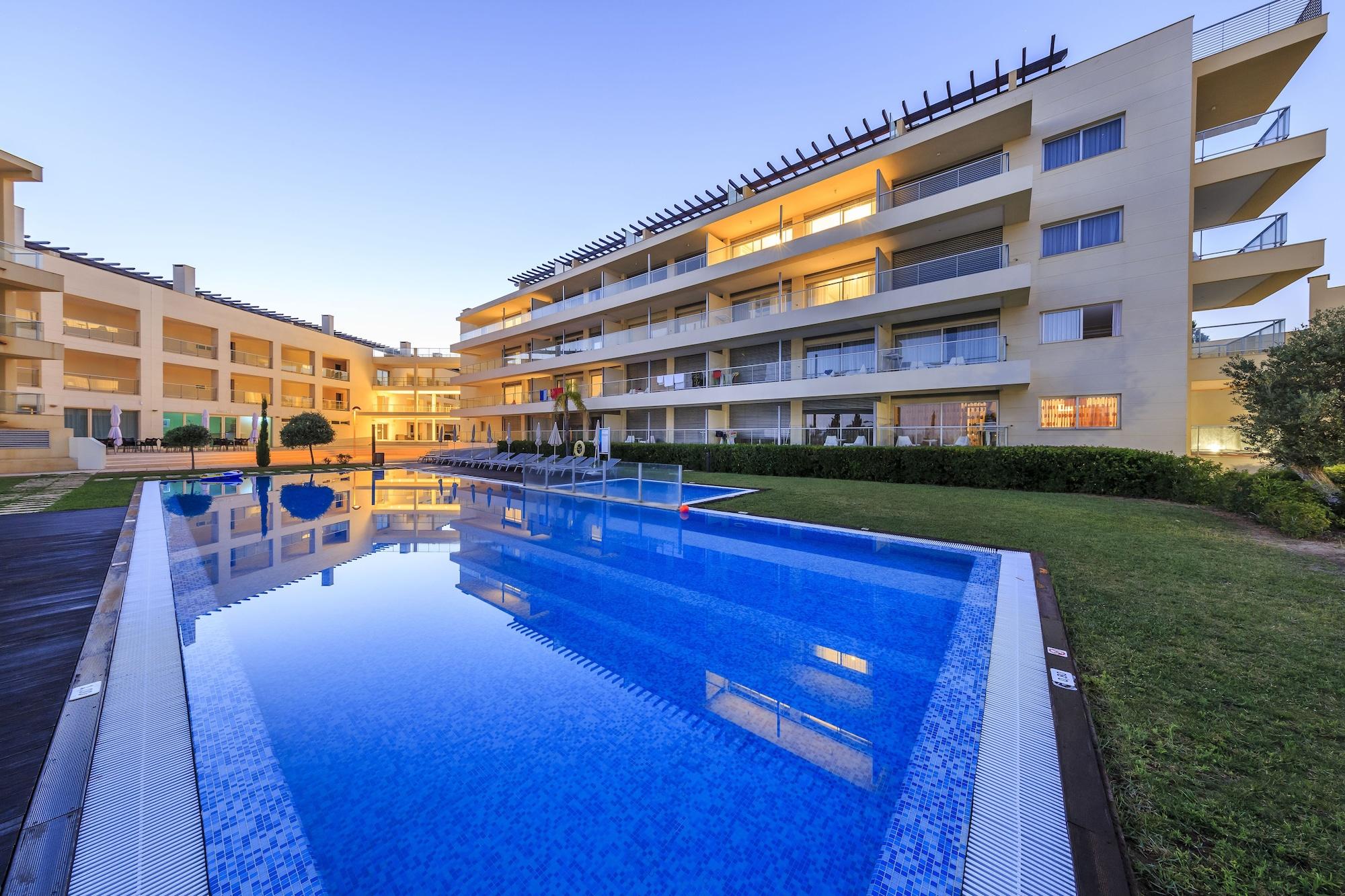 Vista Exterior Laguna