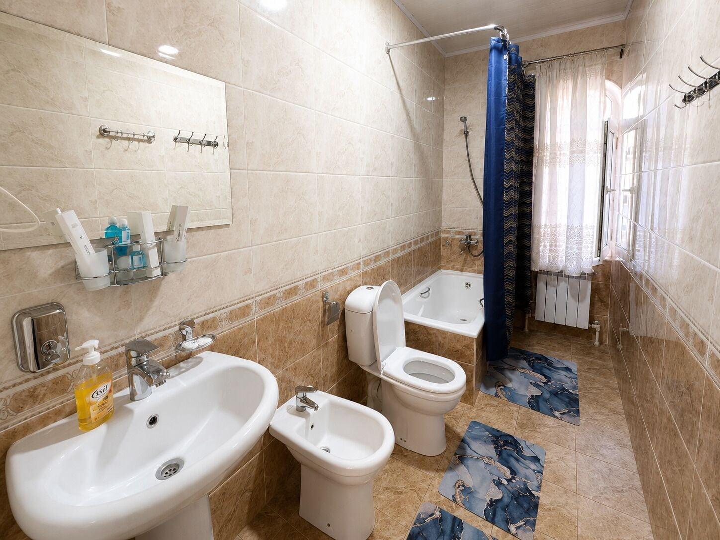 Equipamiento de Habitación Sarbon Hotel