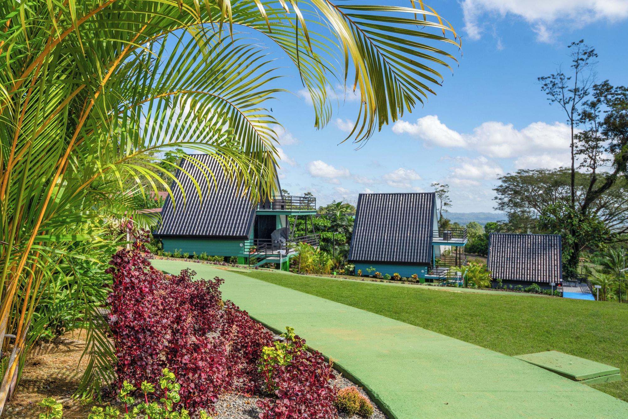 Vista Exterior Junglo Resort and Spa