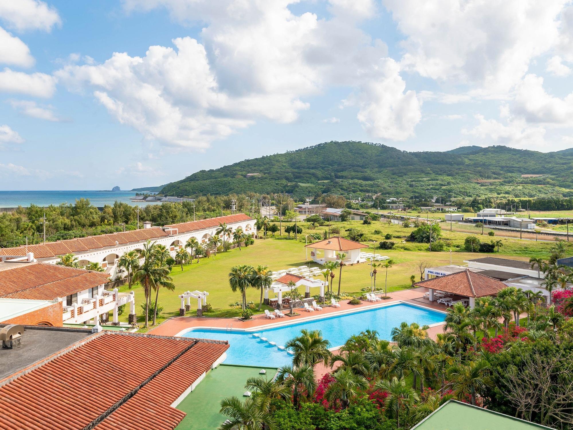Vista Exterior Watermark Hotel Okinawa Kume Island