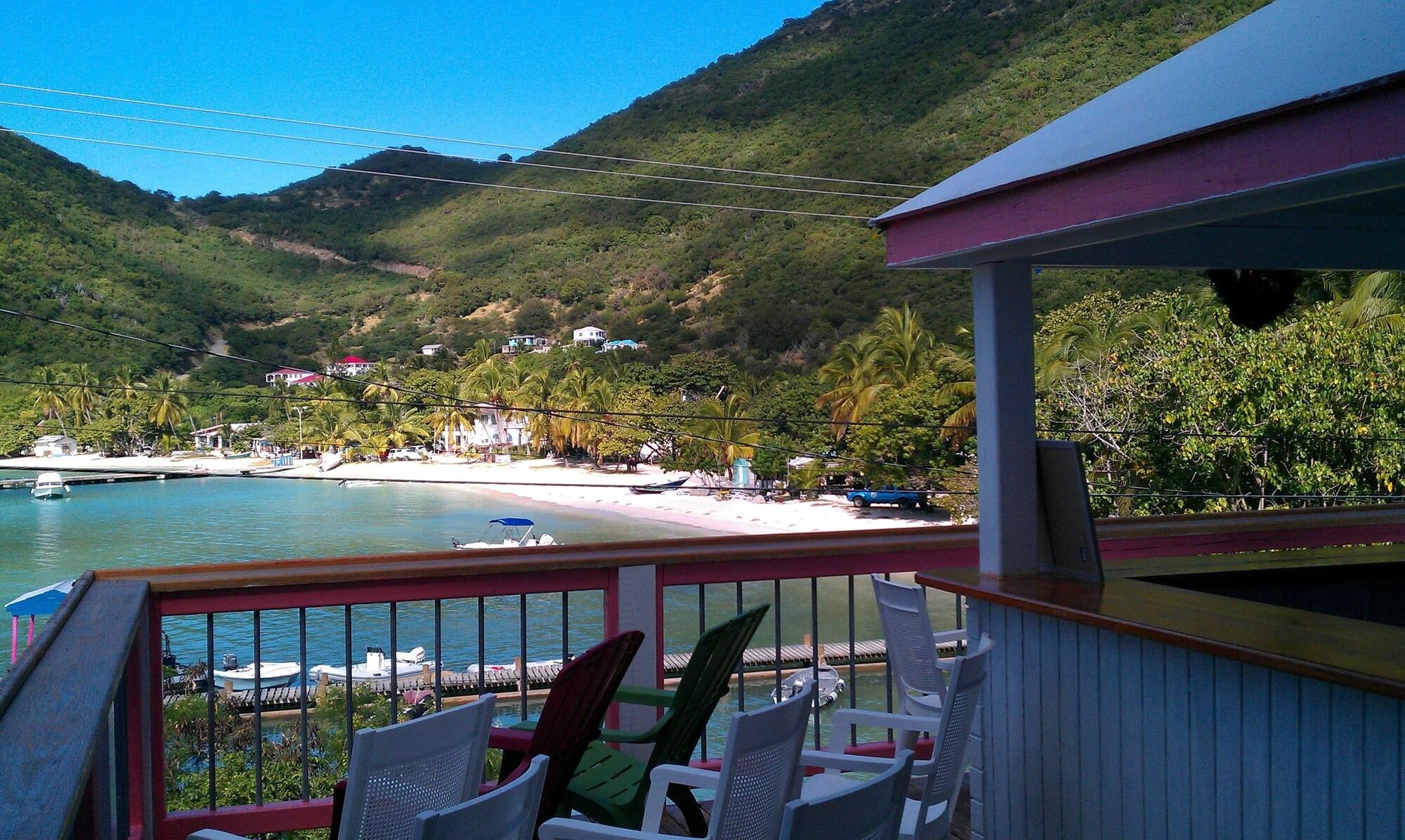 Varios Sea Crest Inn
