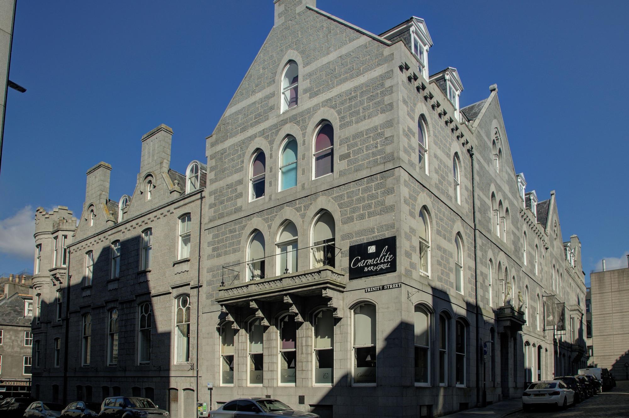 Vista Exterior Carmelite Hotel