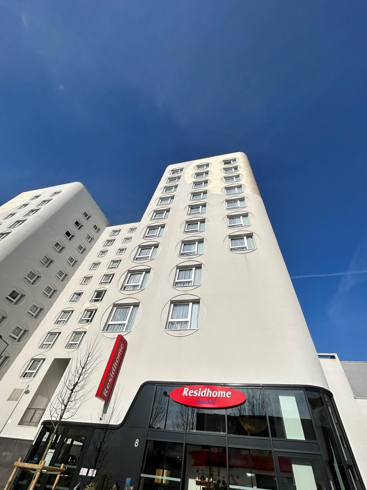 Vista Exterior Residhome Quai d'Ivry
