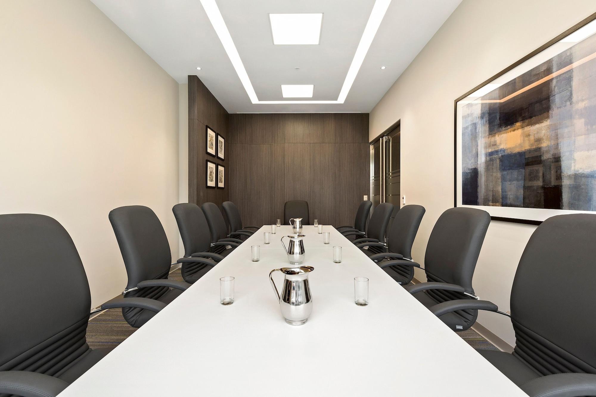 Sala de Reuniones Holiday Inn Express Lima San Isidro by IHG