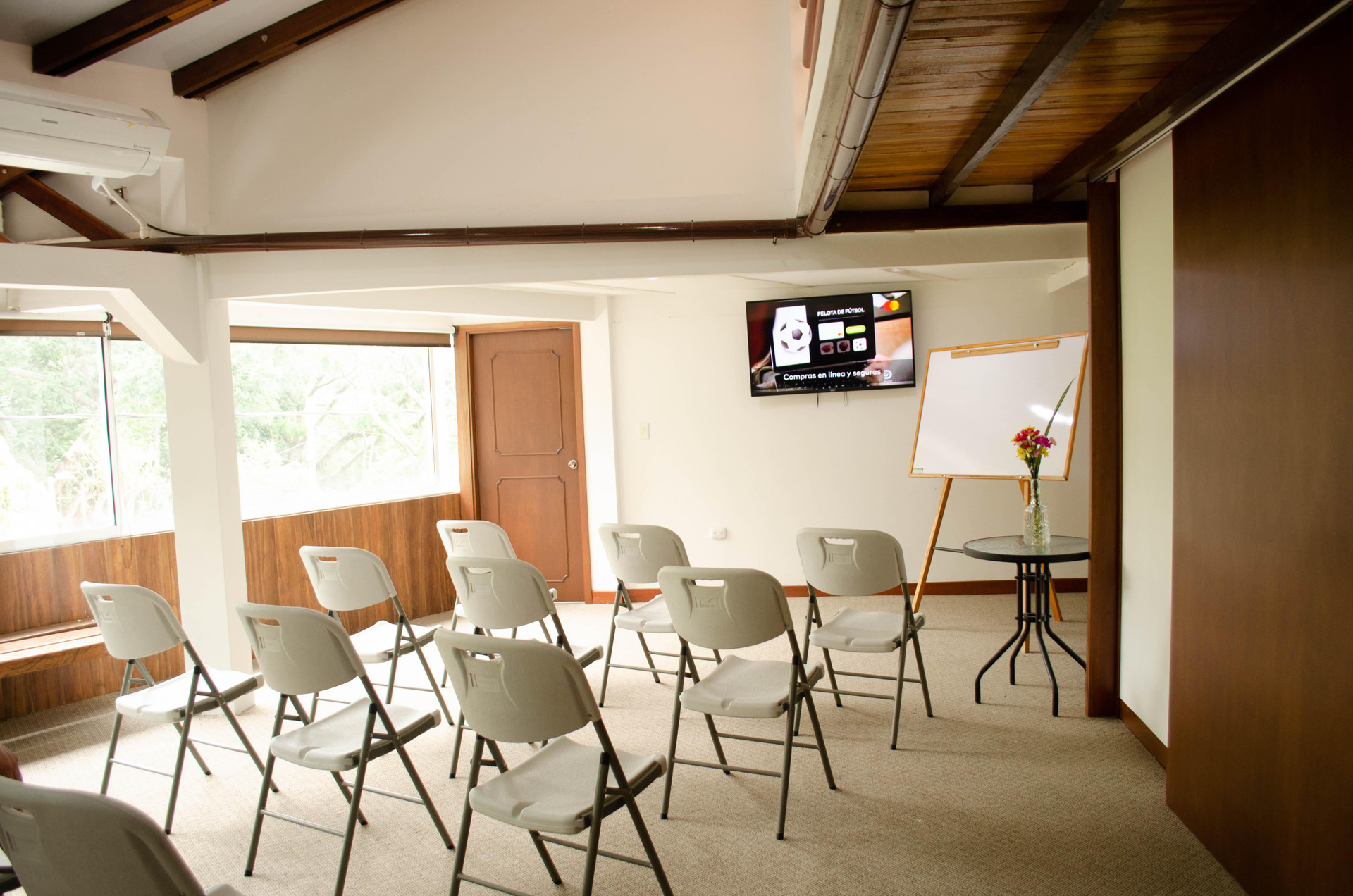 Sala de Reuniones Hotel El Faro Buga
