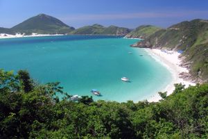 Paquete - Arraial do Cabo - Brisas do Farol - Aluguel Econômico