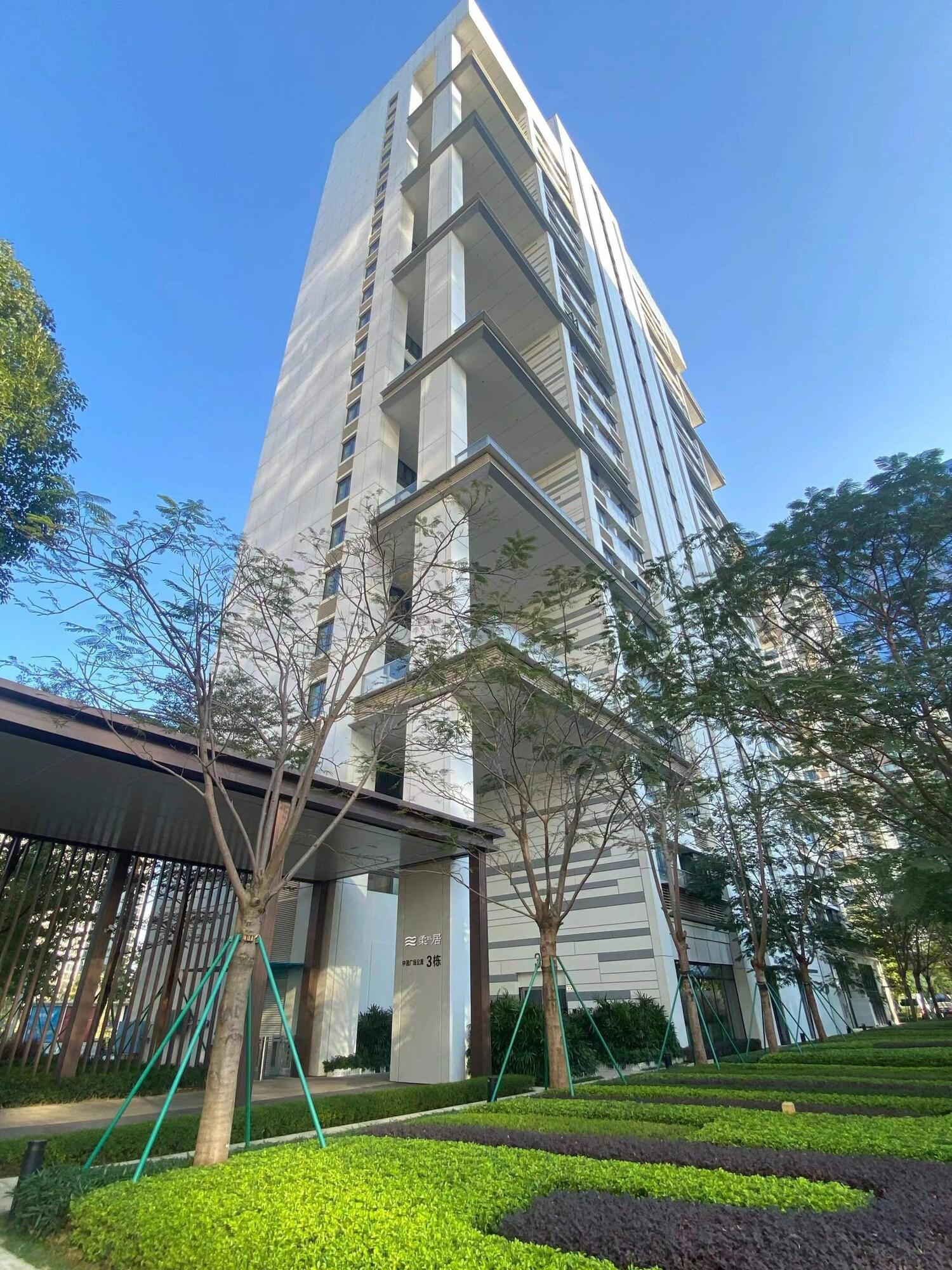 Varios RHO HOTEL