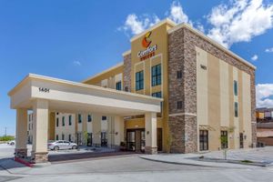 Alojamiento - Comfort Suites Albuquerque Airport