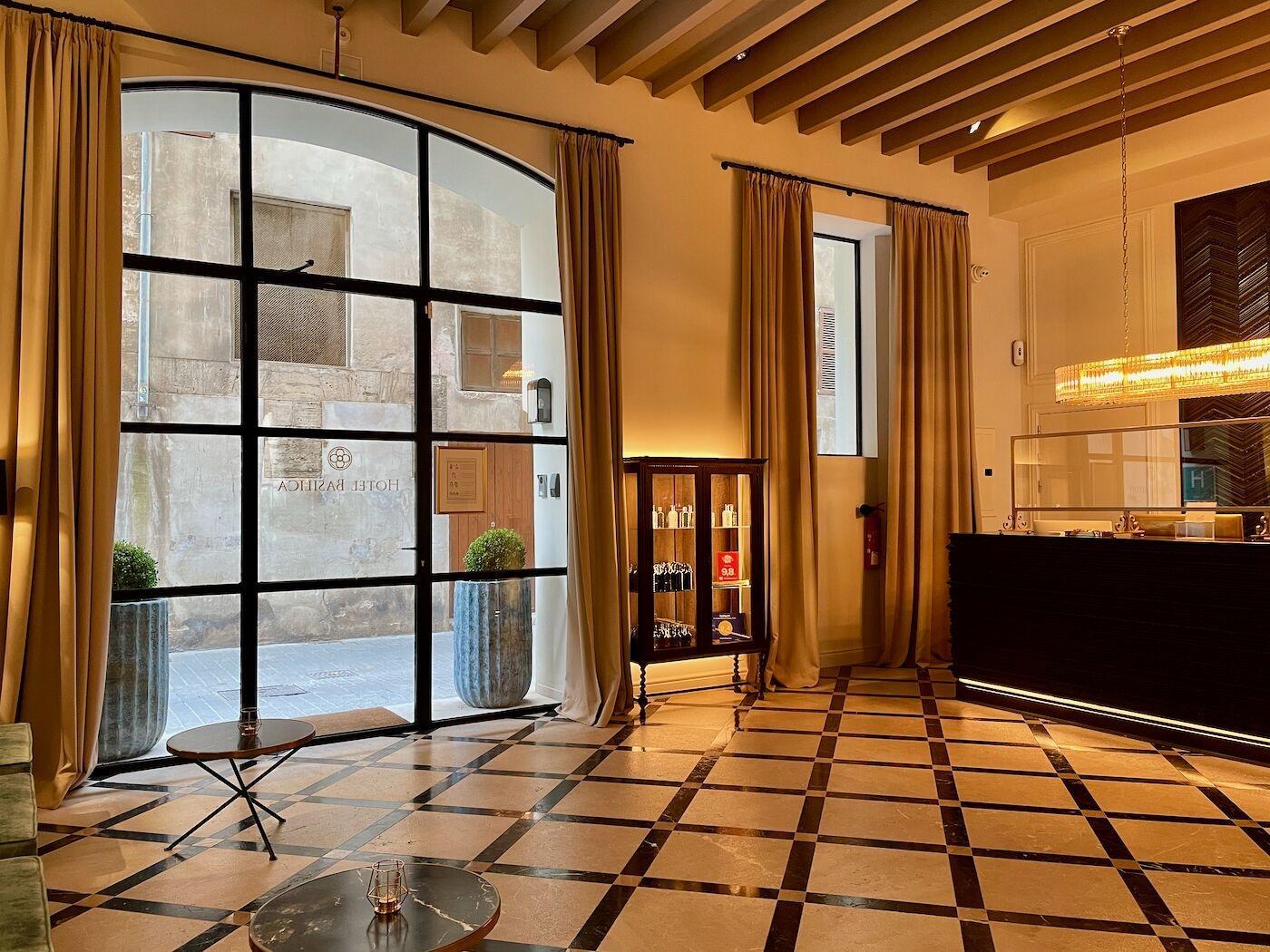 Vista Lobby Hotel Basílica