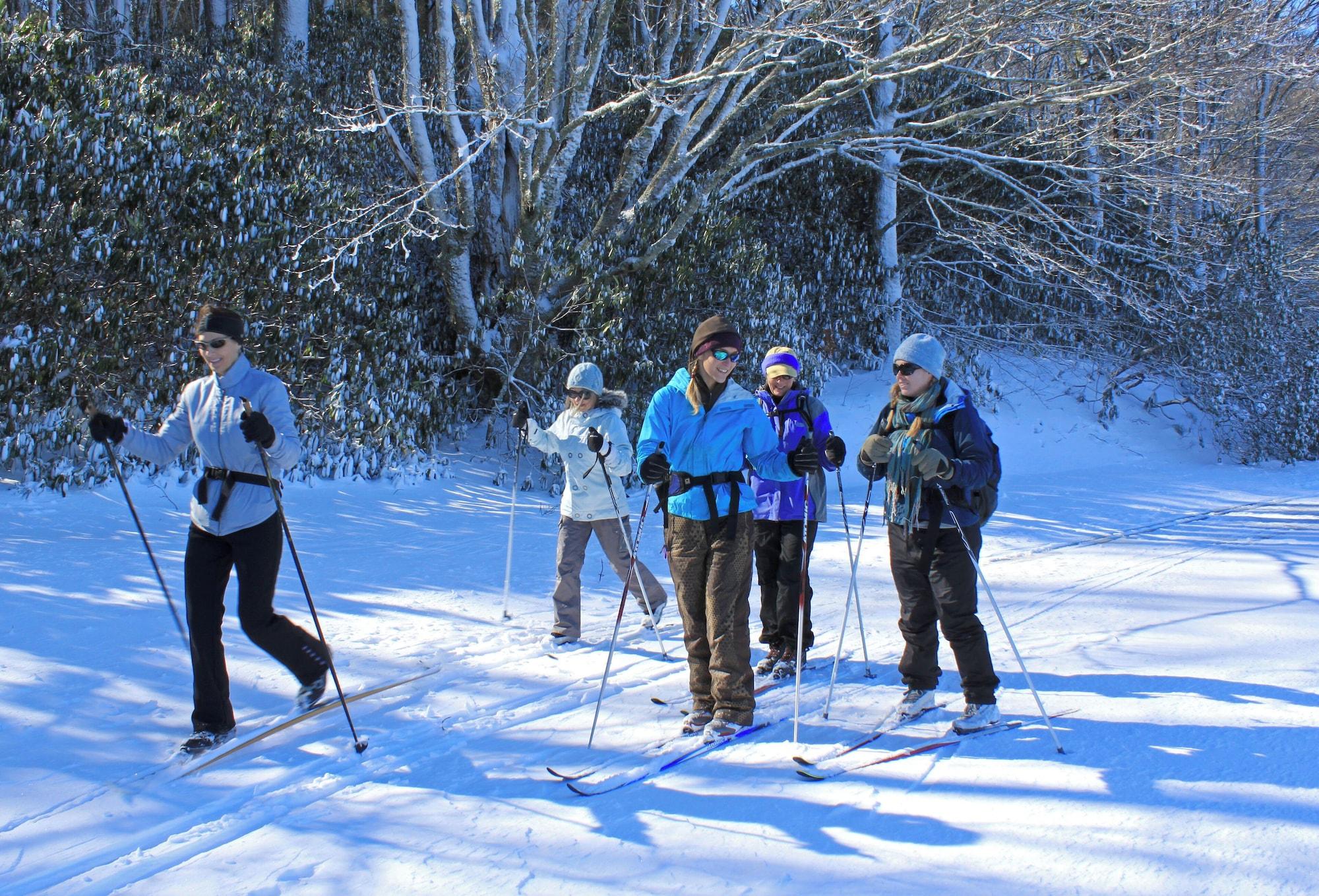 Instalaciones Recreativas Azalea Garden Inn
