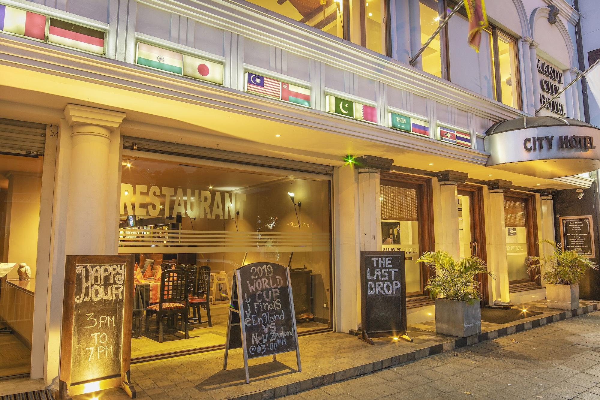 Vista Exterior Kandy City Hotel by Earl's