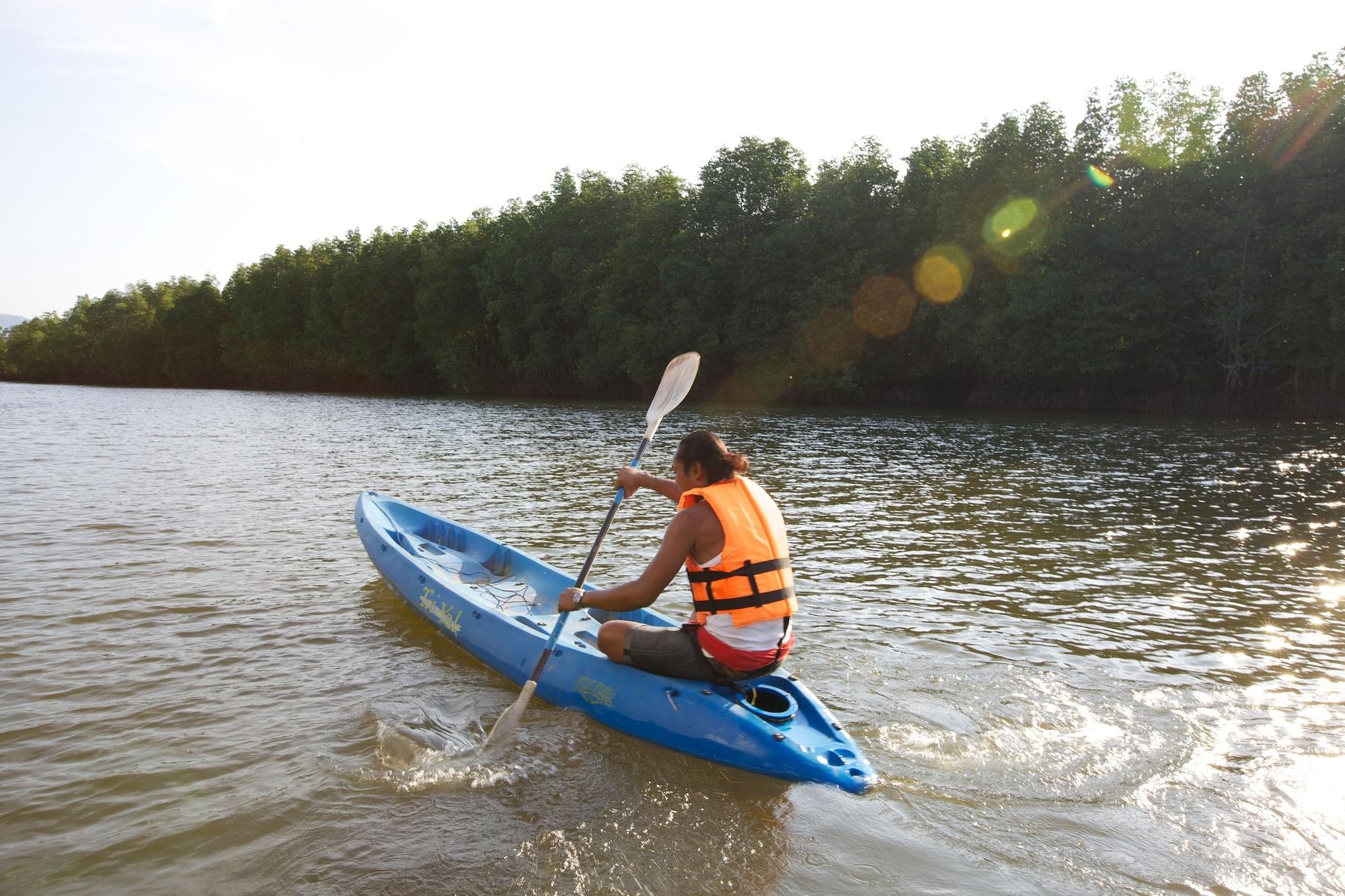 Instalaciones Recreativas Anavilla Tangke Resort