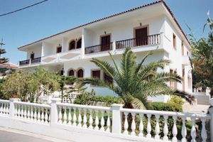 Alojamiento - Iro's Residence
