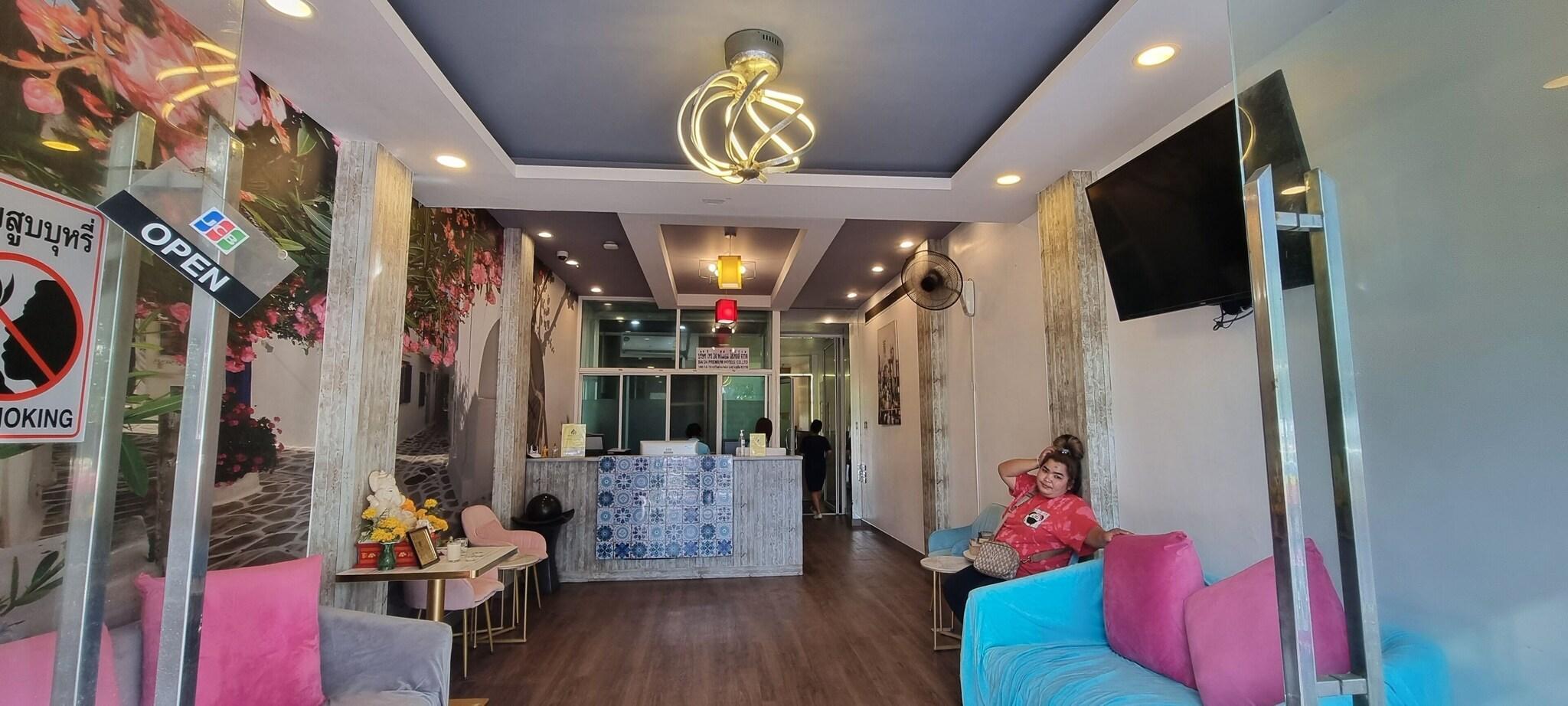 Vista Lobby Modern Living Hotel