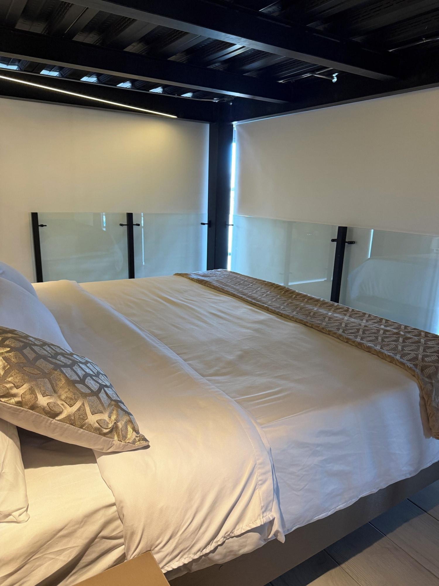Habitación Suite moderna totalmente amoblada