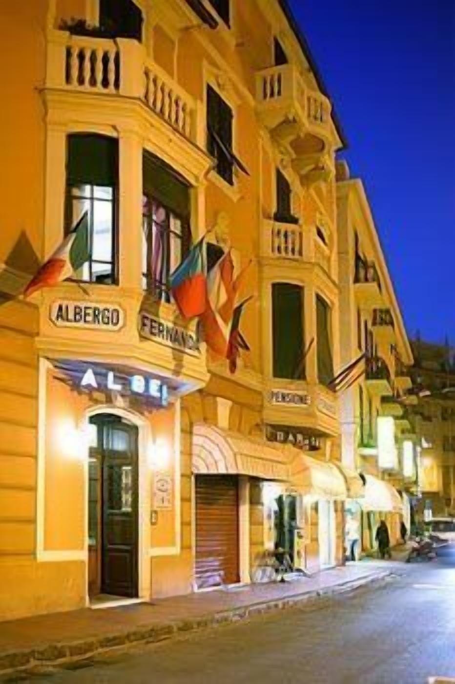 Varios Hotel Fernanda