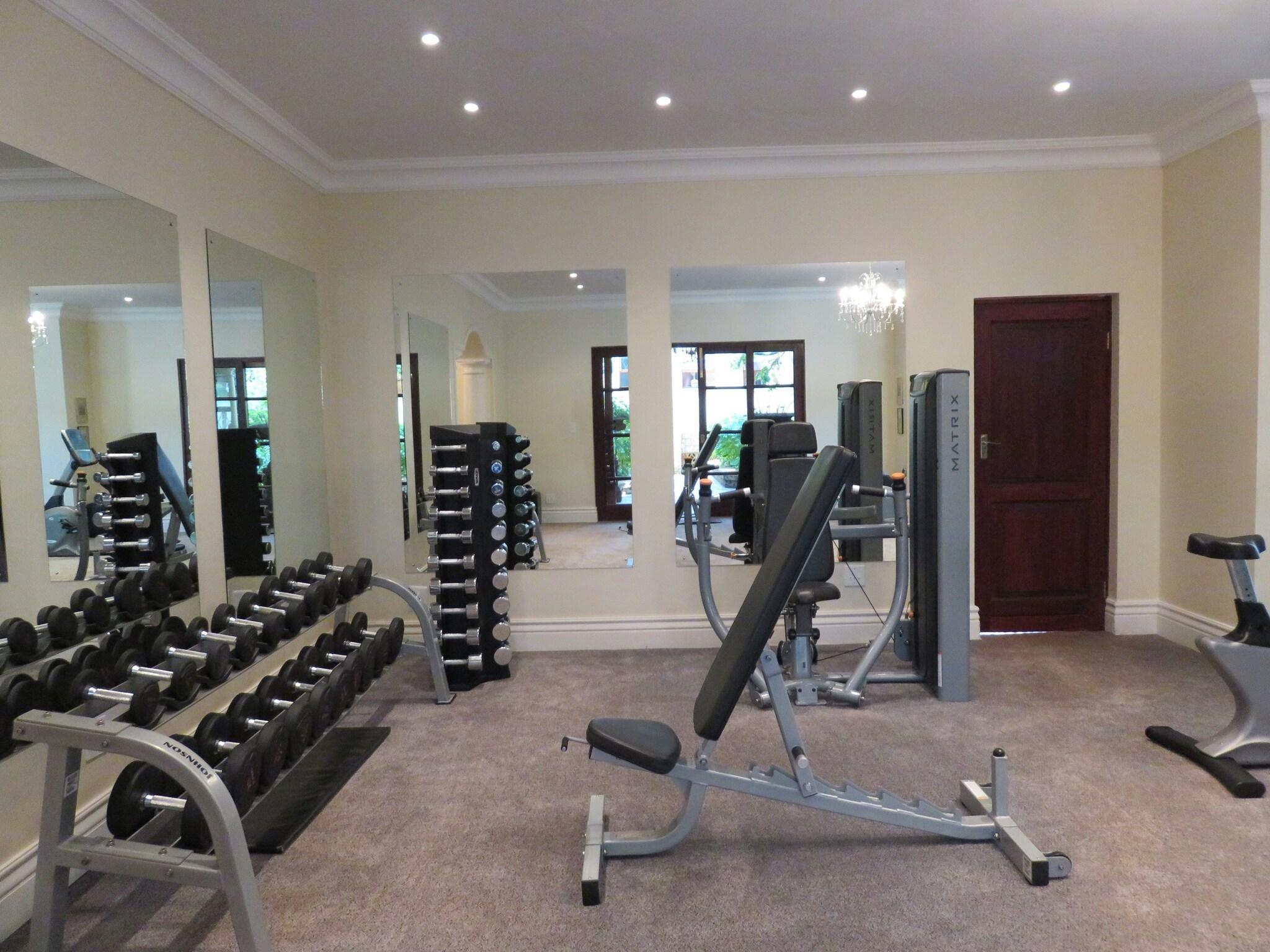 Gimnasio Summerfield Luxury Resort & Botanical Garden