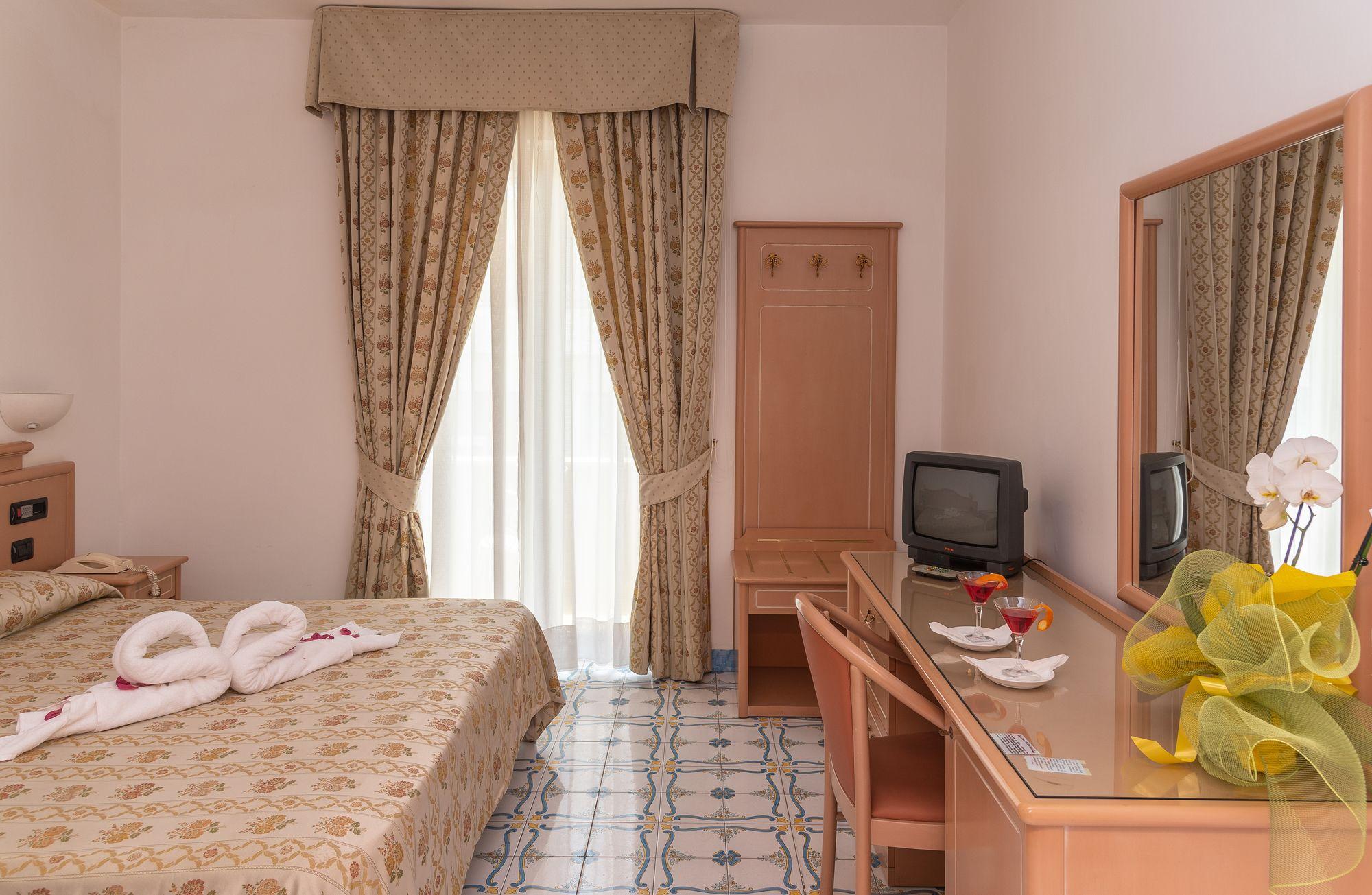 Set de Habitación Hotel Imperial
