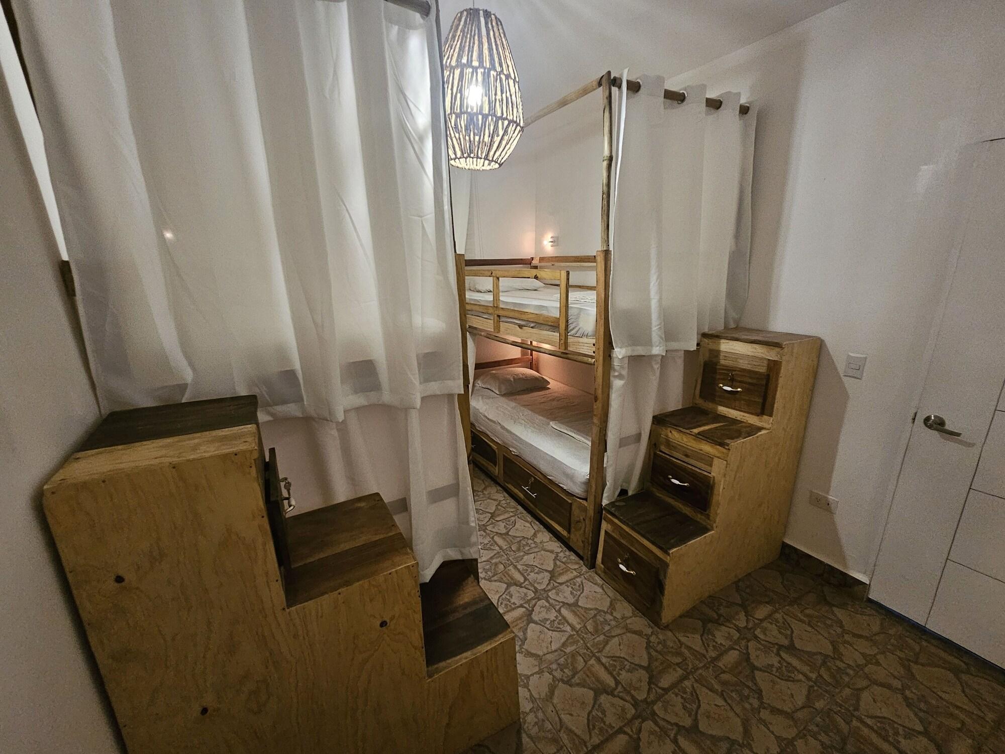 Habitación Sunset Surf Villa