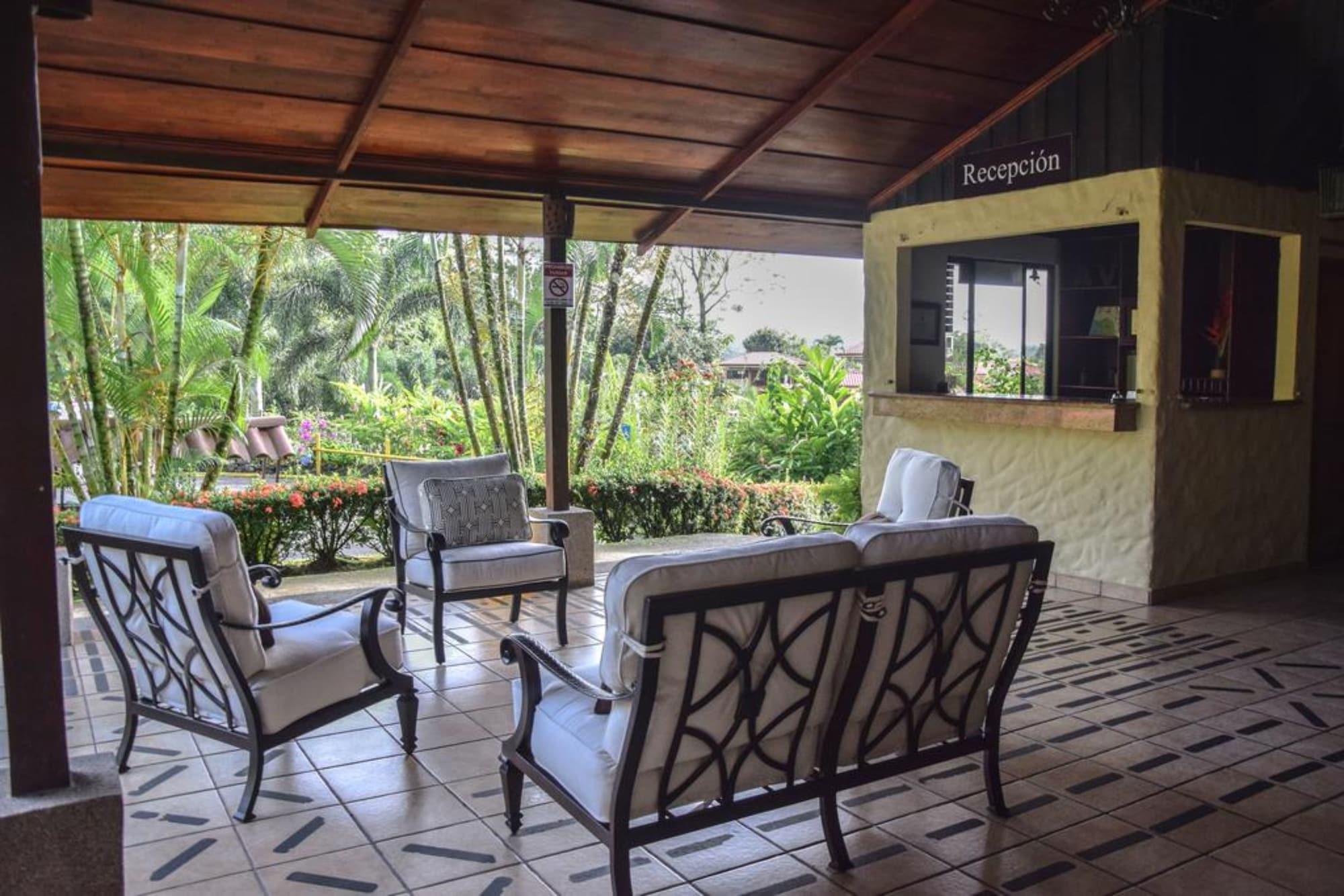 Vista Lobby Arenal Volcano Inn
