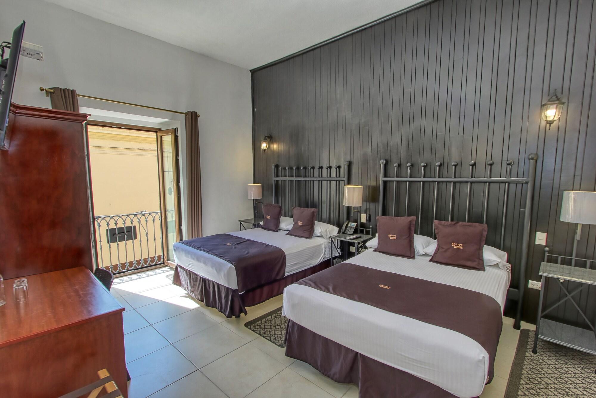 Varios Hotel Plata Condesa