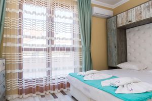 Alquiler Vacacional - Luxury Apartment by the Sea Garden in quiet place and new building!