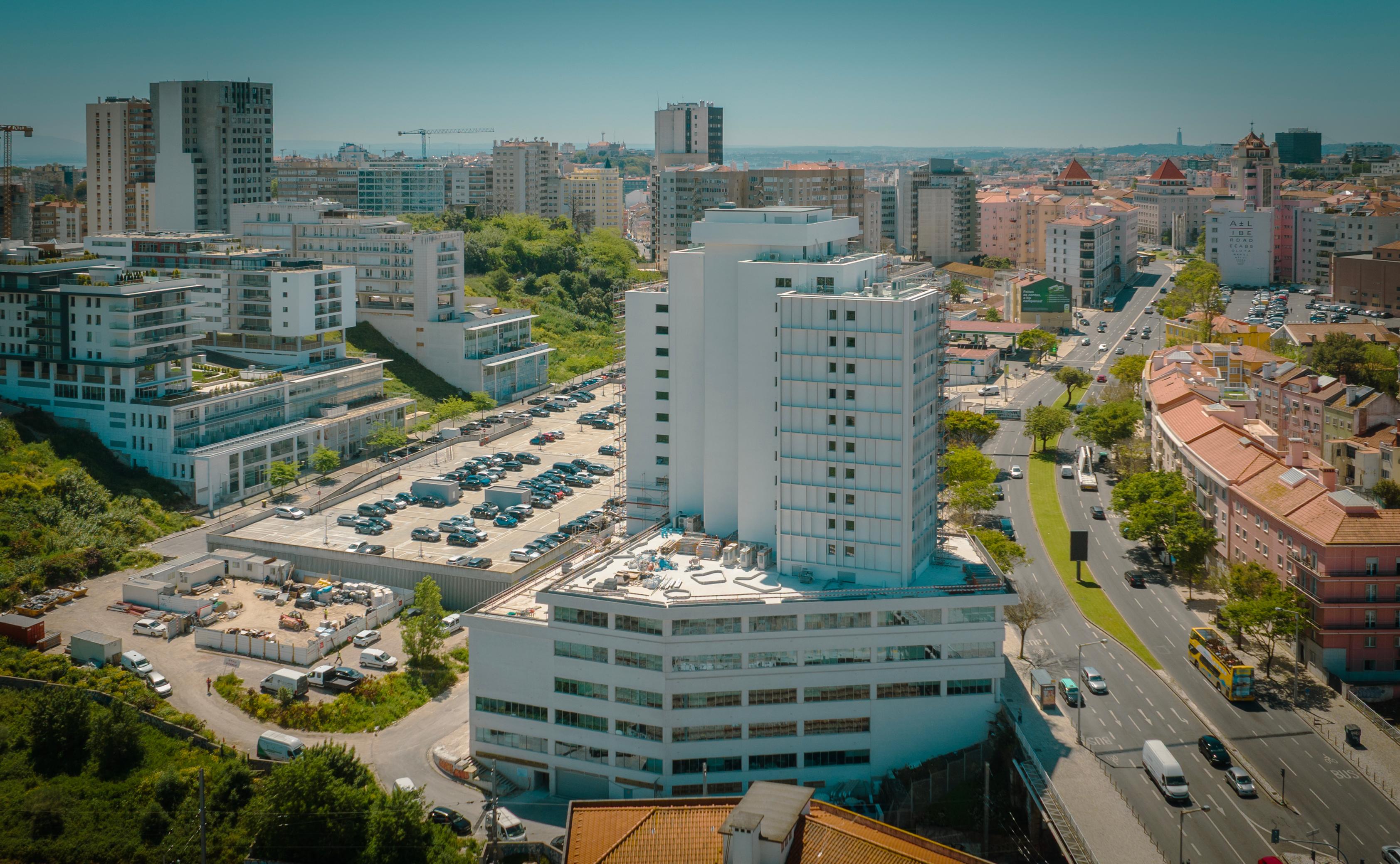 Vista Exterior Acta Moa 4*