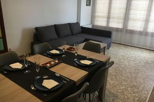 Alquiler Vacacional - Apartment near the beach and with beautiful views of the church bell tower.