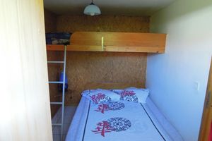 Alquiler Vacacional - Fenced cottage rental with barbecue and children's play area