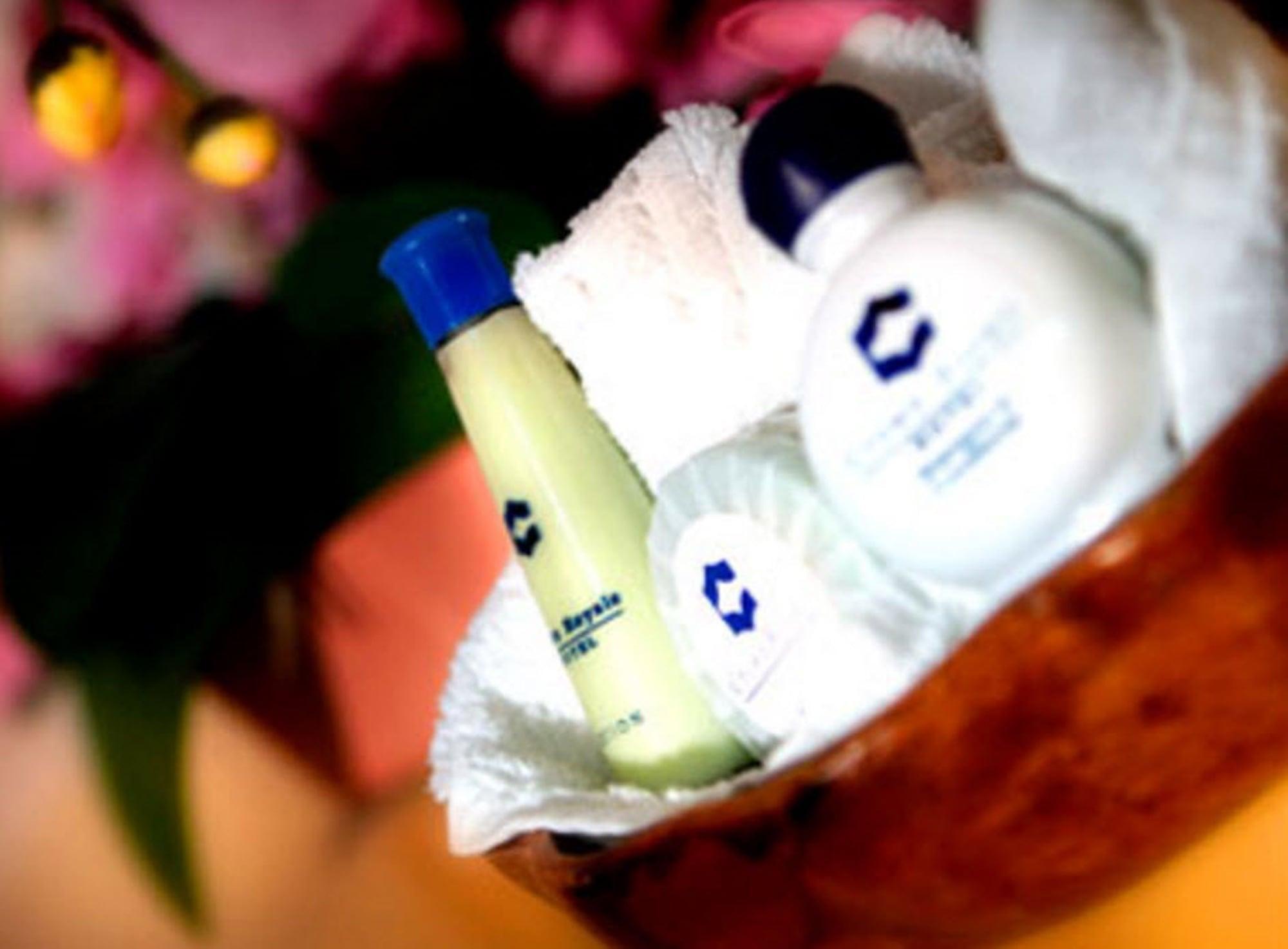 Instalaciones Recreativas Crown Royale Hotel