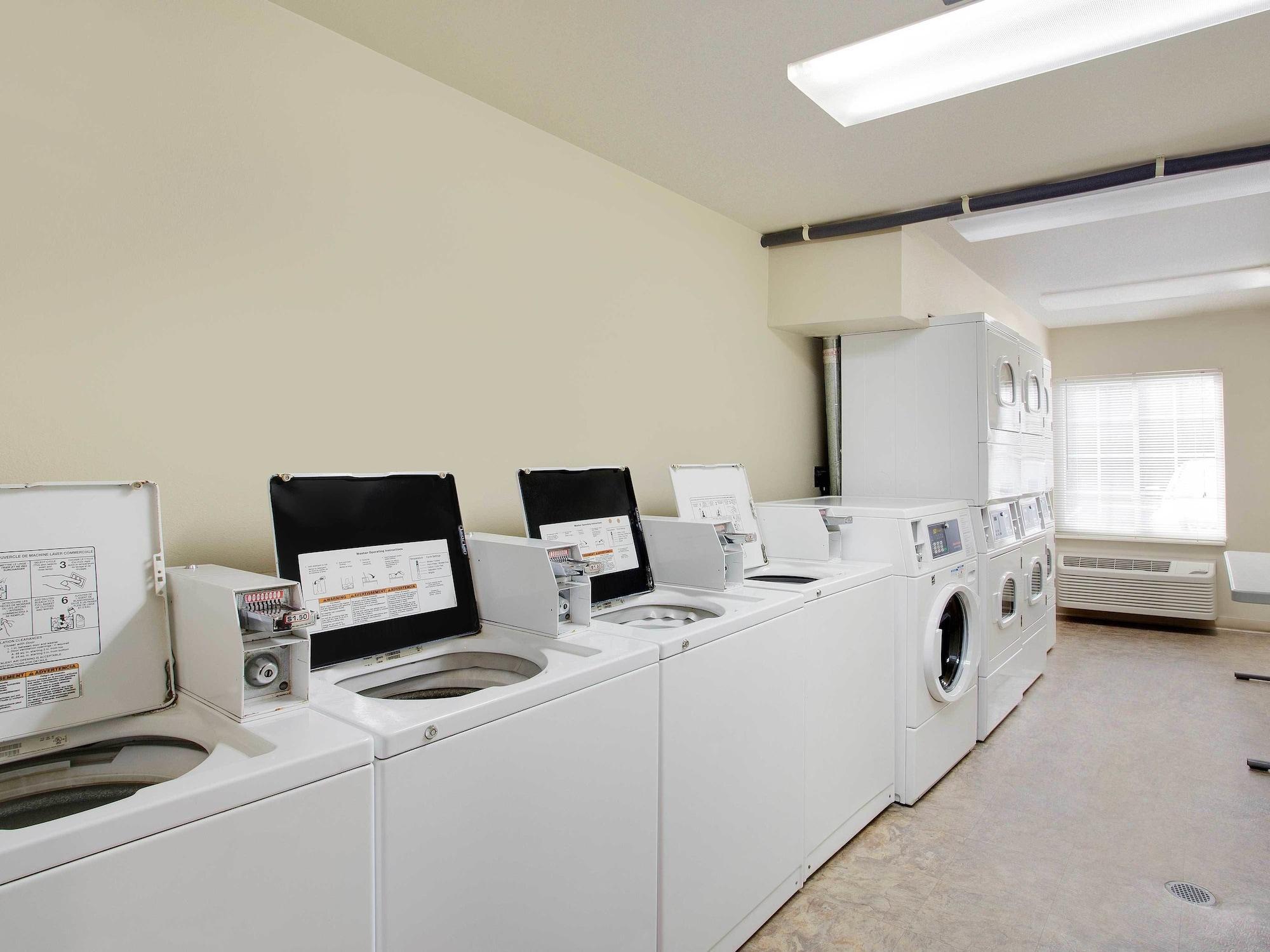 Instalaciones Recreativas WoodSpring Suites Jacksonville East 295 Cruise Port