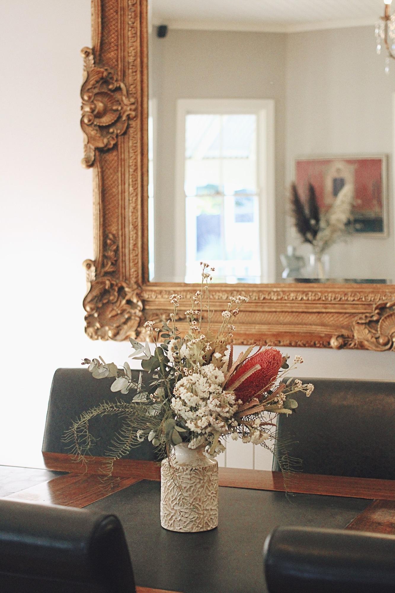 Vista Lobby Bangalow Guesthouse