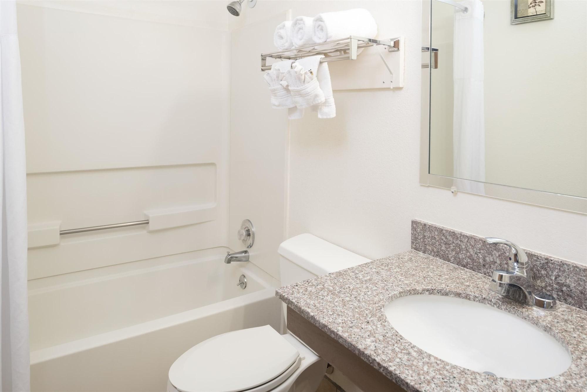Equipamiento de Habitación Super 8 by Wyndham Nampa