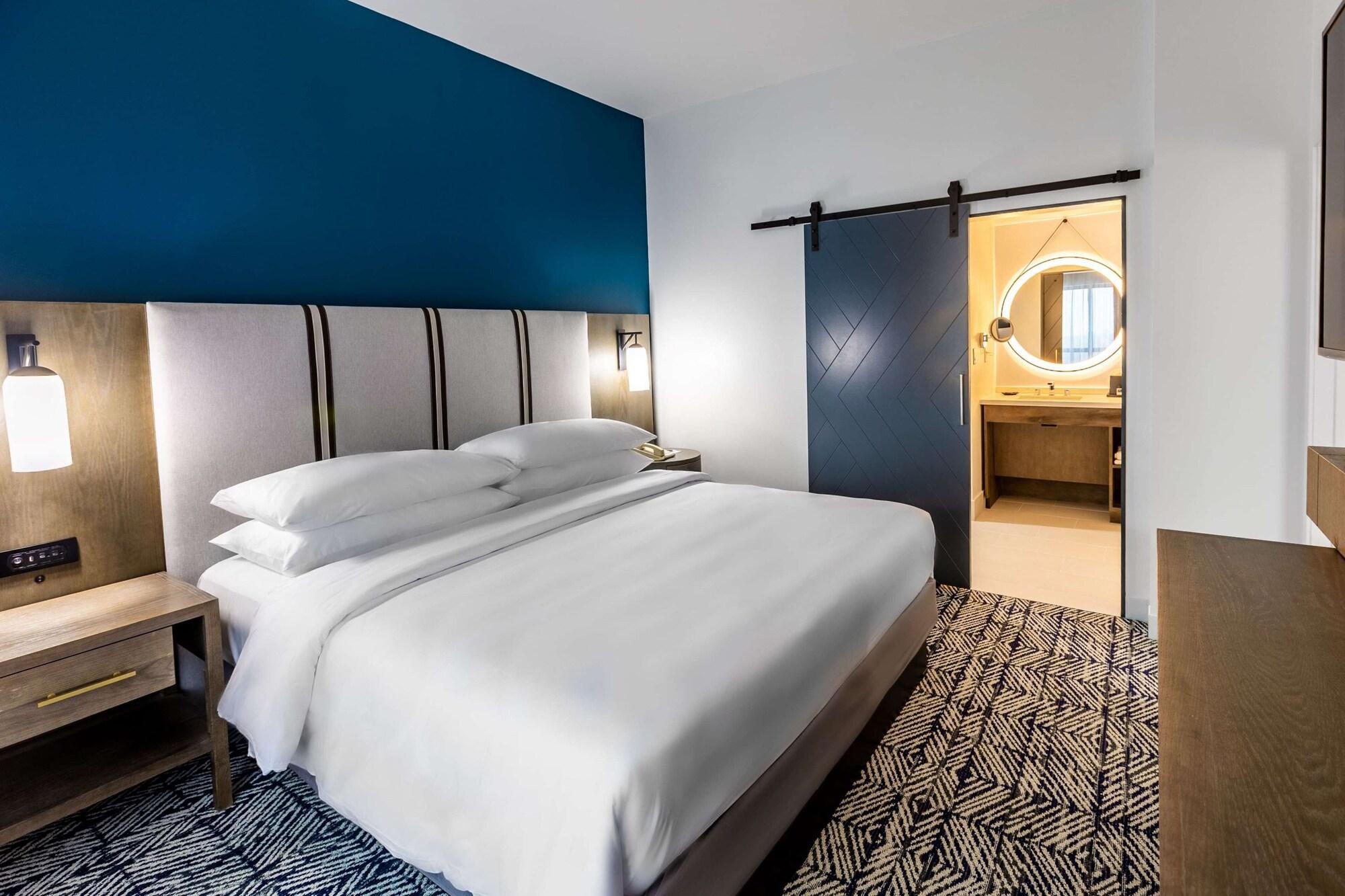 Habitación The Chifley Houston, Tapestry Collection by Hilton