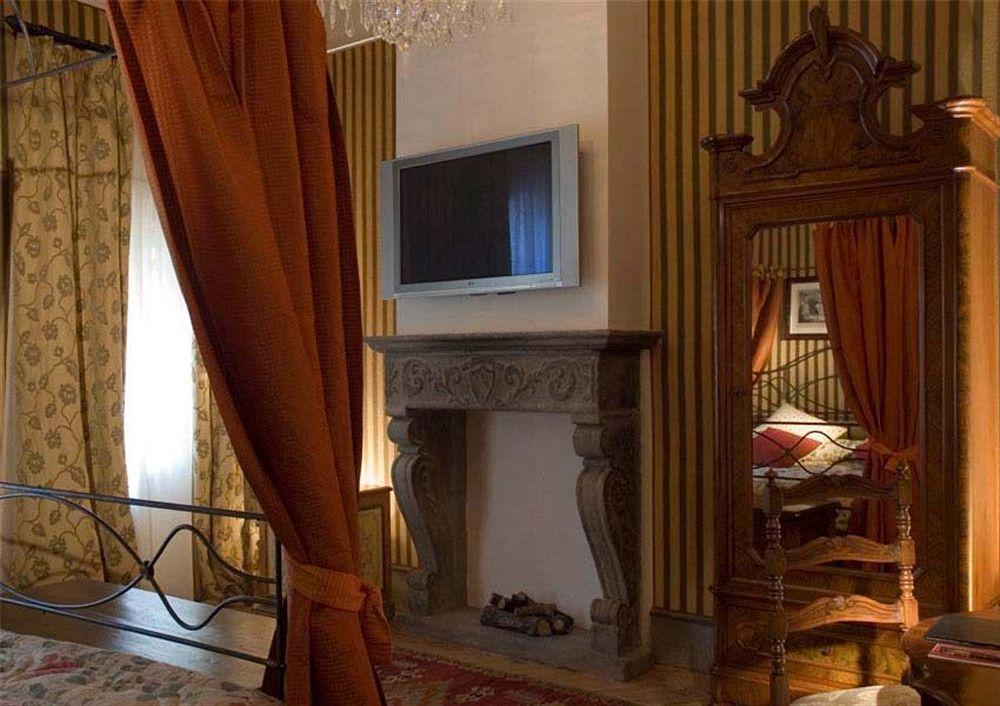 Set de Habitación The Inn At The Roman Forum