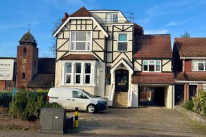 Alojamiento - Gidea Park Hotel