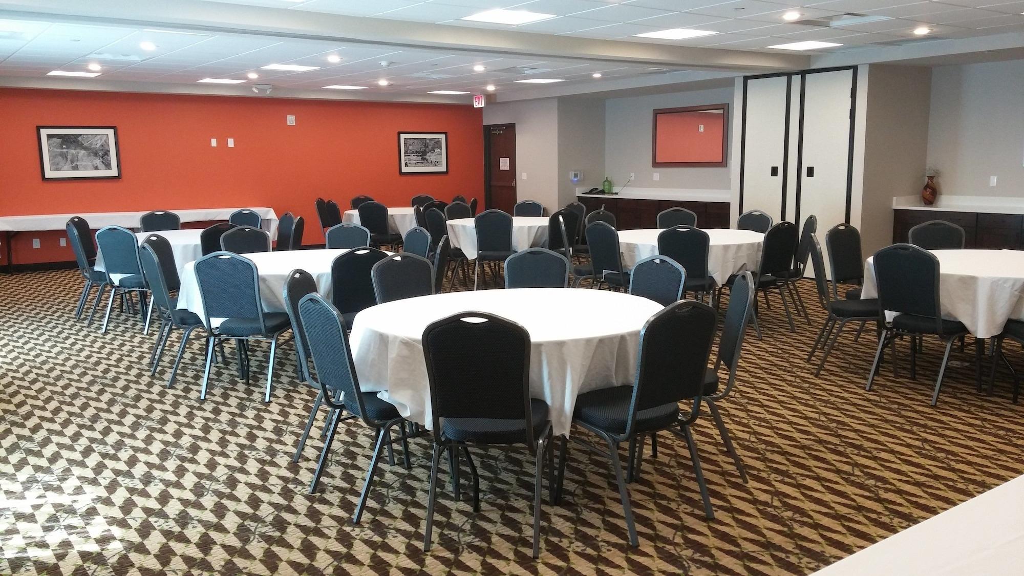 Salón de Baile Holiday Inn Express & Suites Golden - Denver Area by IHG