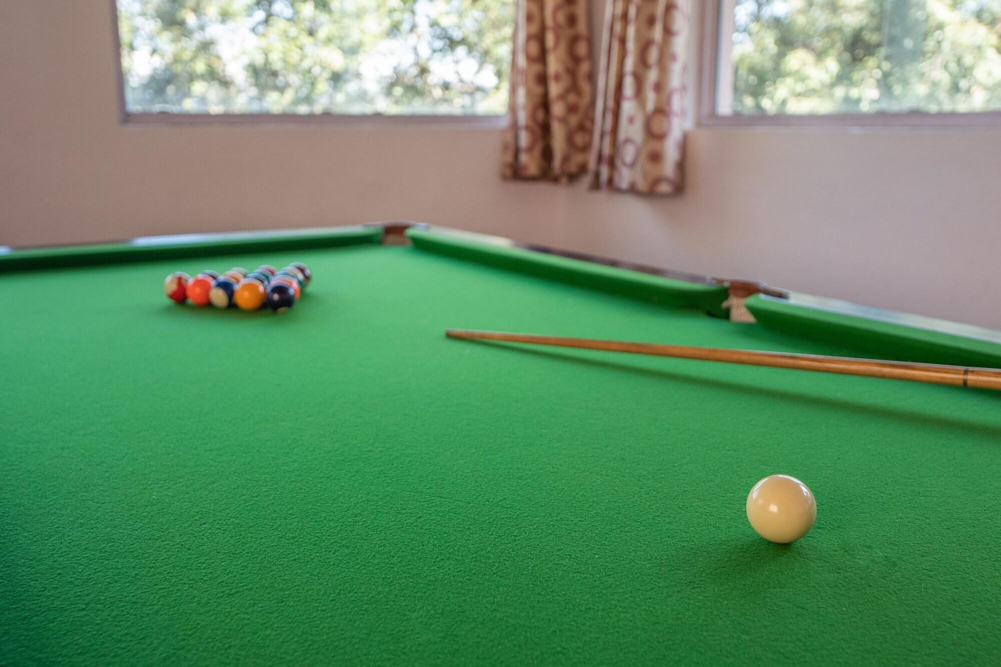 Instalaciones Recreativas Binsar Eco Resort, Binsar - Uttarakhand