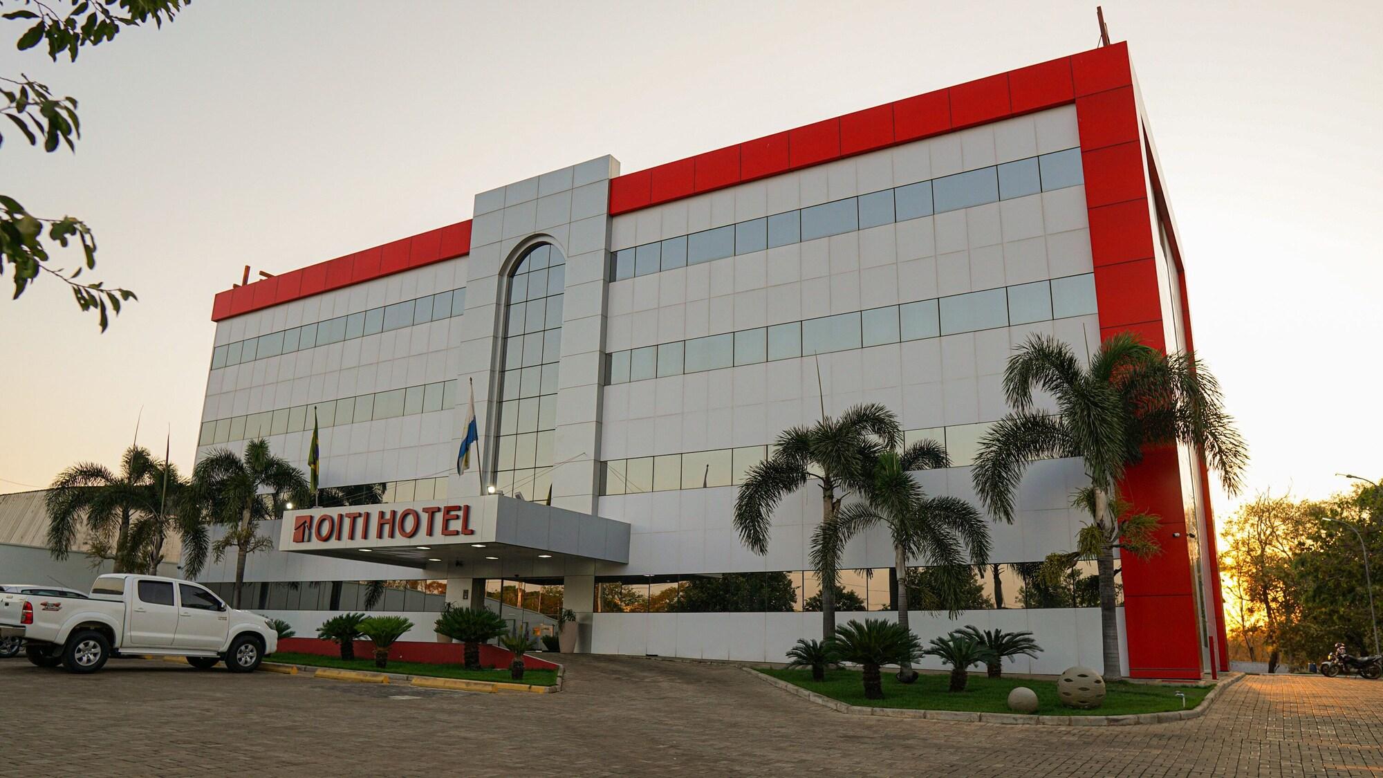 Vista Exterior Oiti Hotel