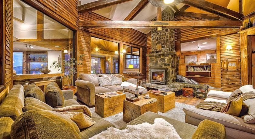 Vista Lobby Weskar Lodge